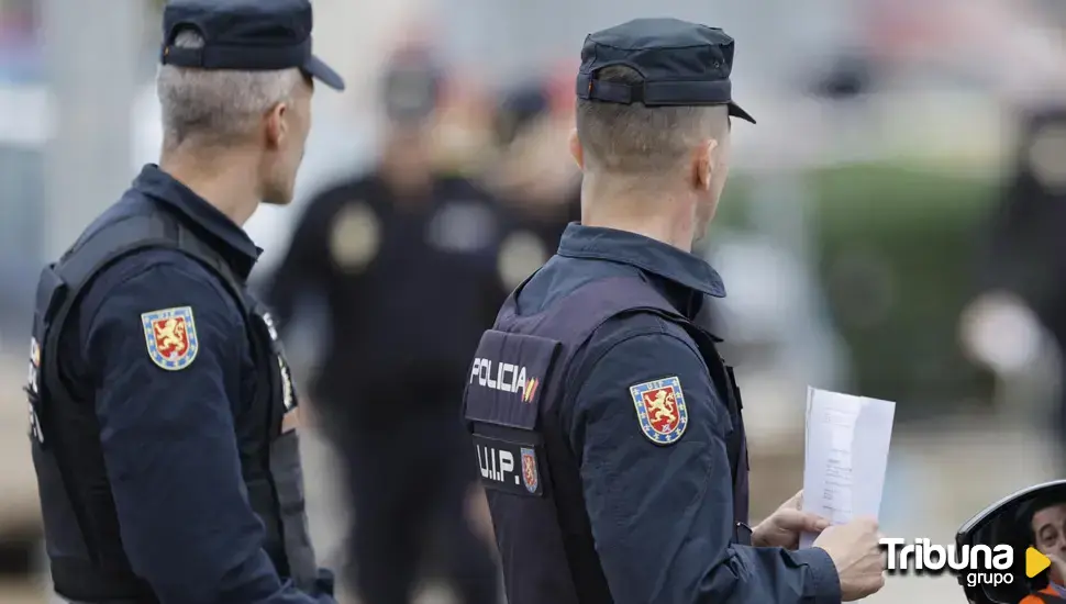 Tres detenidos en Madrid cuando iban a ocultar casi 200 kilos de cocaína en una furgoneta 